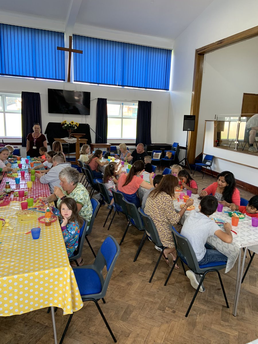 Good grub club: another great session this week summer courgette risotto and shortbread with honey, lemon and blueberry fool. <a href="/LucyDav_/">Lucy Davis</a> <a href="/abrigroup/">Abri</a> was also great having you guys involved today 😁 <a href="/HAFSouthampton/">Southampton Holiday Activities & Food Programme</a> #goodgrubclub#volunteer#abrigroup#fightingholidayhunger#community