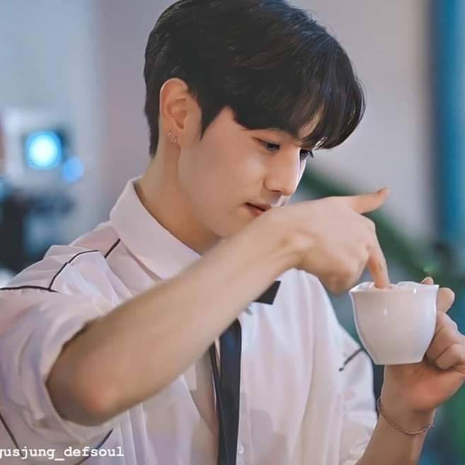 Heart_trembling's tweet photo. สวัสดีวันที่สิบ วันนี้ทาง Heart trembling ขอนำเสนอ Mint Choco ของคุณบาริสต้า @_SkyMT93

💙https://t.co/0tVpk4OUX1💙

'ไม่ใช่แค่จำไม่ได้นะ เพราะเขาไม่เคยลืมเลยต่างหาก'

ทางเราหวังว่าทุกท่านจะมีความสุขกับเมนูสุดท้ายประจำวันนี้ ขอบคุณที่แวะมานะคะ #tillyou_bmbcafe #Bmark #Markbeom https://t.co/smdI0K6RZL