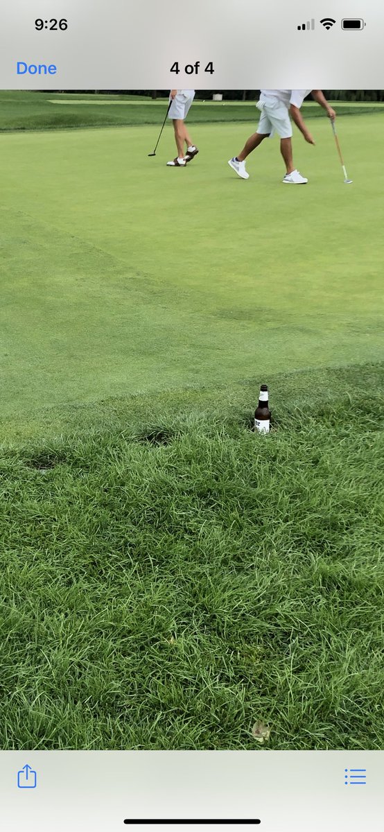 TourMidAm's tweet image. Finding a flat #sprinklerhead to avoid spillage in the midst of a round. #tma @MillerLite