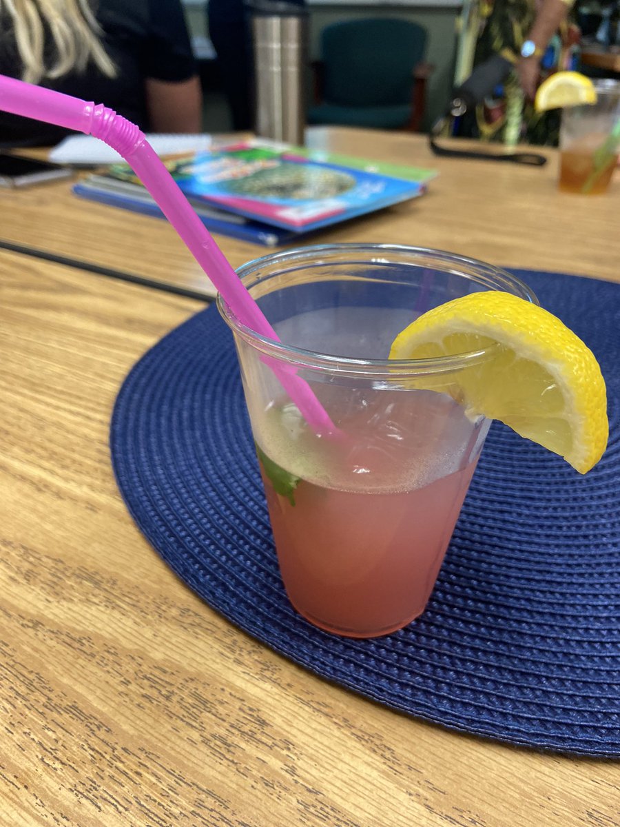 Michelle Spina tweet media