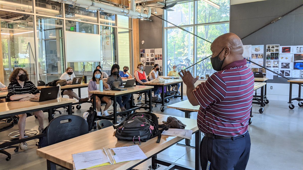 KendedaBuilding's tweet image. Marlon Ellis #DroppingKnowledge. Thanks @GeorgiaTech_SLS for focusing on #equity in the #BuiltEnvironment. #GeorgiaTech #GaTech