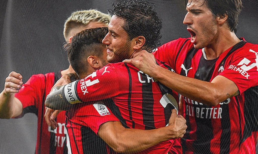 ShortCornerCast's tweet photo. 🚨PODCAST ALERT🚨
New season new podcast! We are back &amp; we discussed the 0-1 between Sampdoria and Milan.

-Transfer Rumours
-Match review
-Player review
-Is our attack enough

https://t.co/UdGZrhbquE https://t.co/ZrHRspEfpn