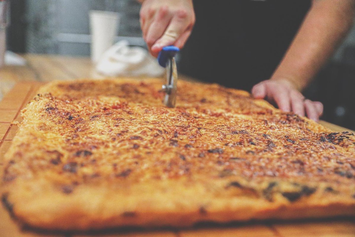 monicabaranko's tweet photo. Almost 2 years ago, my siblings and I decided we wanted to bring a little bit of our hometown to Nashville. After a lot of learning and effort, we are finally launching!

I am so proud to announce Baranko’s Pizza to all of you. Give us a follow on IG and FB to keep up with us! ❤️ https://t.co/0YjWdxSrK3