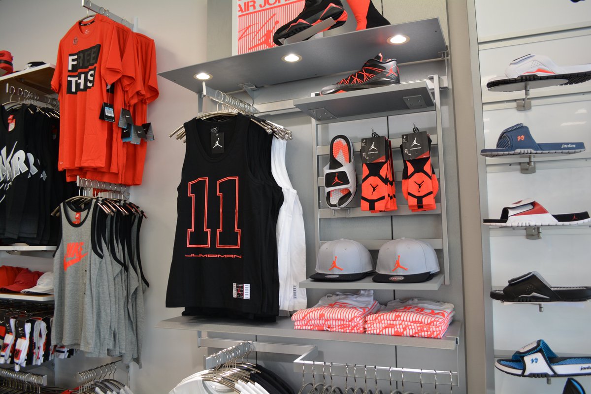 TCMillwork's tweet image. Our beautiful work at Kicks USA.