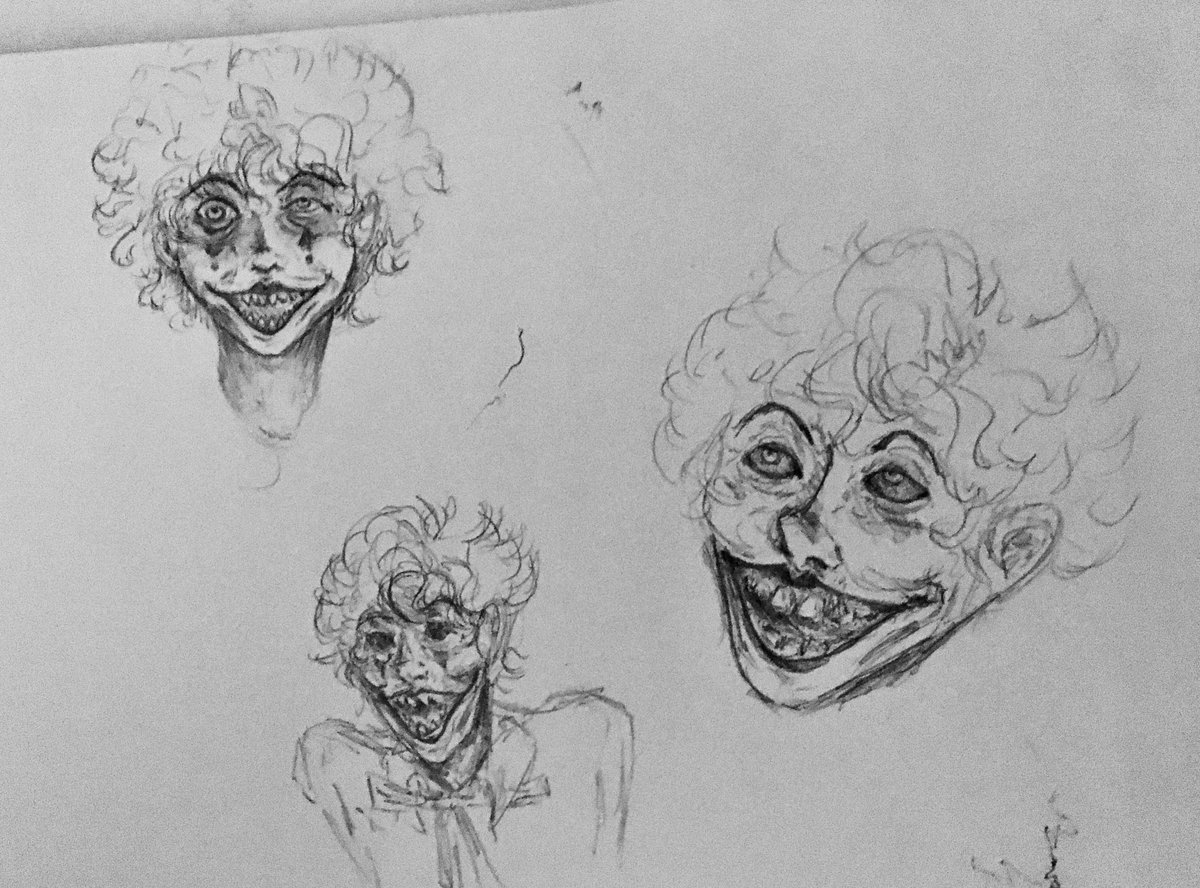 drawing some happy faces during class 