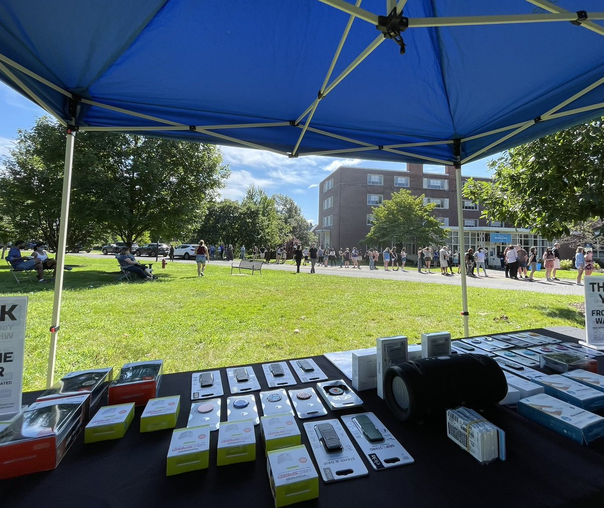 Austin Monett (@austinmonett) on Twitter photo Team Enfield at day 2 of <a href="/mtholyoke/">Mount Holyoke College</a> Back to school event!! <a href="/BlevinsMandi/">Mandi Blevins</a> <a href="/CarolWalsh01/">Carol Walsh</a> <a href="/keroninc/">Keron Incarnato</a> Team Enfield at day 2 of <a href="/mtholyoke/">Mount Holyoke College</a> Back to school event!! <a href="/BlevinsMandi/">Mandi Blevins</a> <a href="/CarolWalsh01/">Carol Walsh</a> <a href="/keroninc/">Keron Incarnato</a>