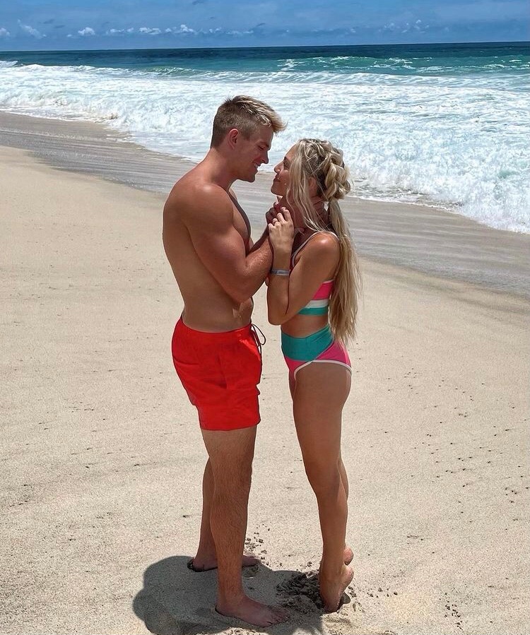 trcveler's tweet image. You’re the love of my life @zerofqcks.