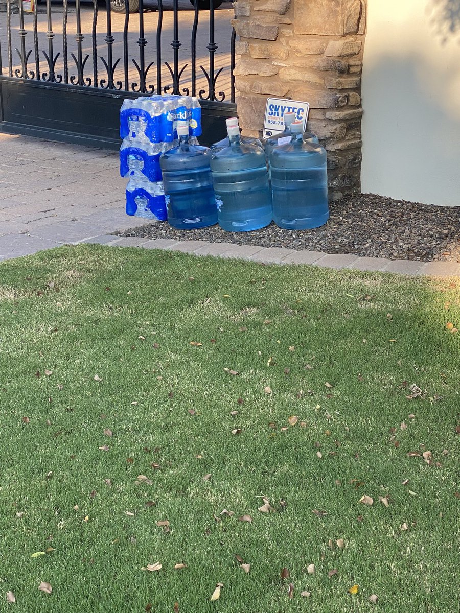 Sad and ironic that as I listen to <a href="/GlennonDoyle/">Glennon Doyle</a> talk about her daughter’s quest to reduce single-use plastic and save the sea 🐢 turtles, I pass this waste on my walk. 

#WeCanDoHardThings