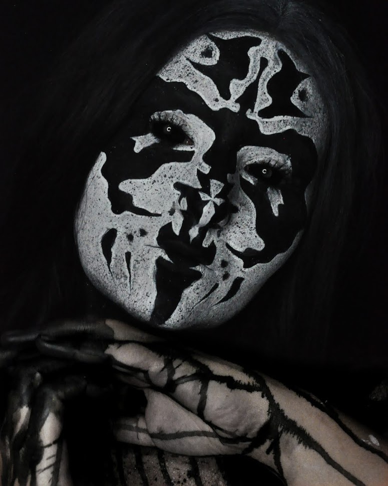 MIWband's tweet photo. Check out this incredible Voices-inspired makeup by @Miss_stryx! Her work is truly unbelievable. Do you have a makeup look inspired by any of our songs, artwork or music videos? Send photos and your social handles to miwsubmission@gmail.com to be featured on our pages! https://t.co/cJZwyEtOSQ
