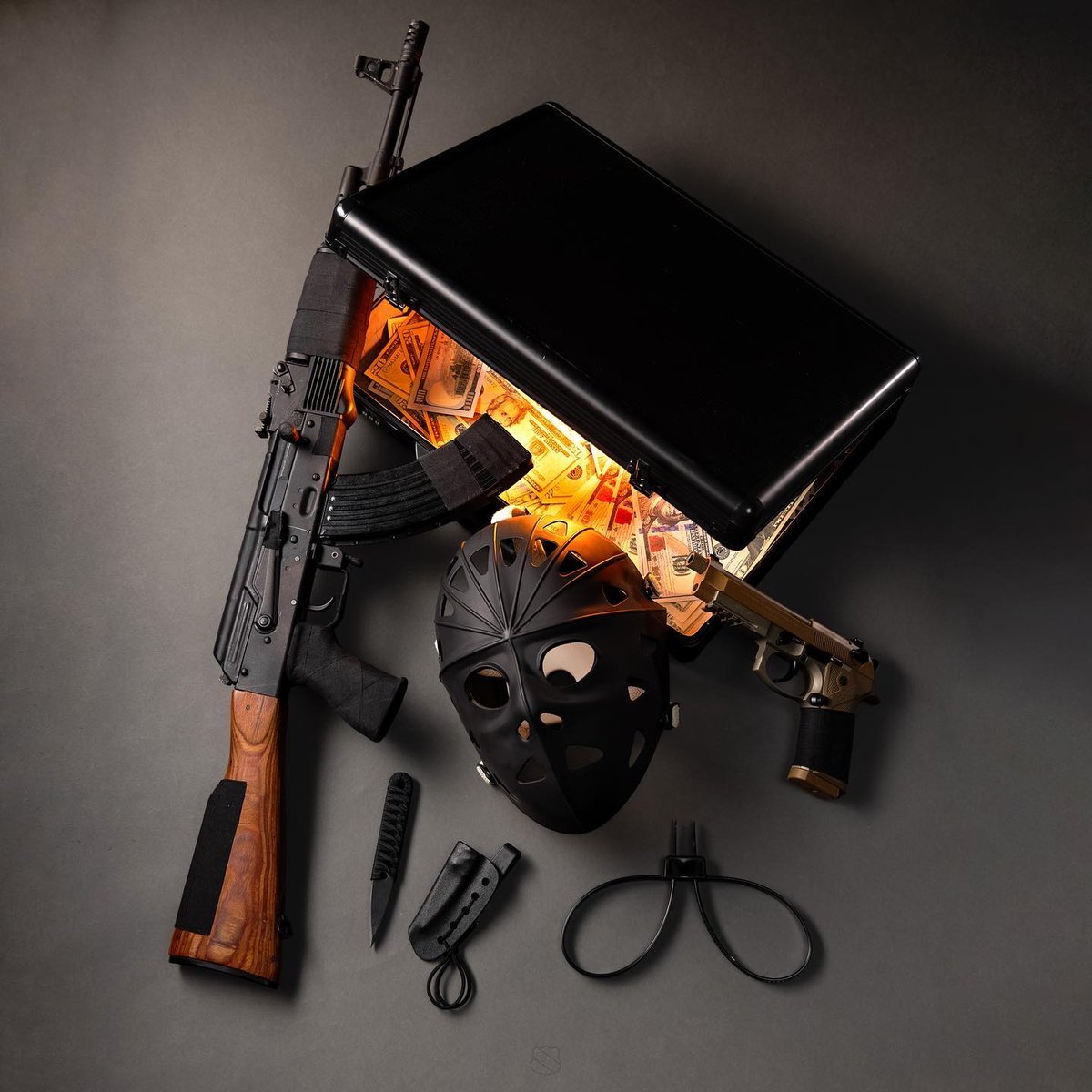 ARSENALinc's tweet photo. 💰Rat Race Champ 🏴
#RaidResponsibly
#MadeInAmerica
Photo: King Dave davidtrue
Choppa: https://t.co/foMC5zn3hK slr107
-
📷 @goon_tape
-
#arsenalinc #arsenalak #arsenal #slr107 #ak104 #sam7uf #slr106 #sam7
#sam7r #ak47 #ak74 #ak #arsenalfirearms https://t.co/ogacrSyFoO