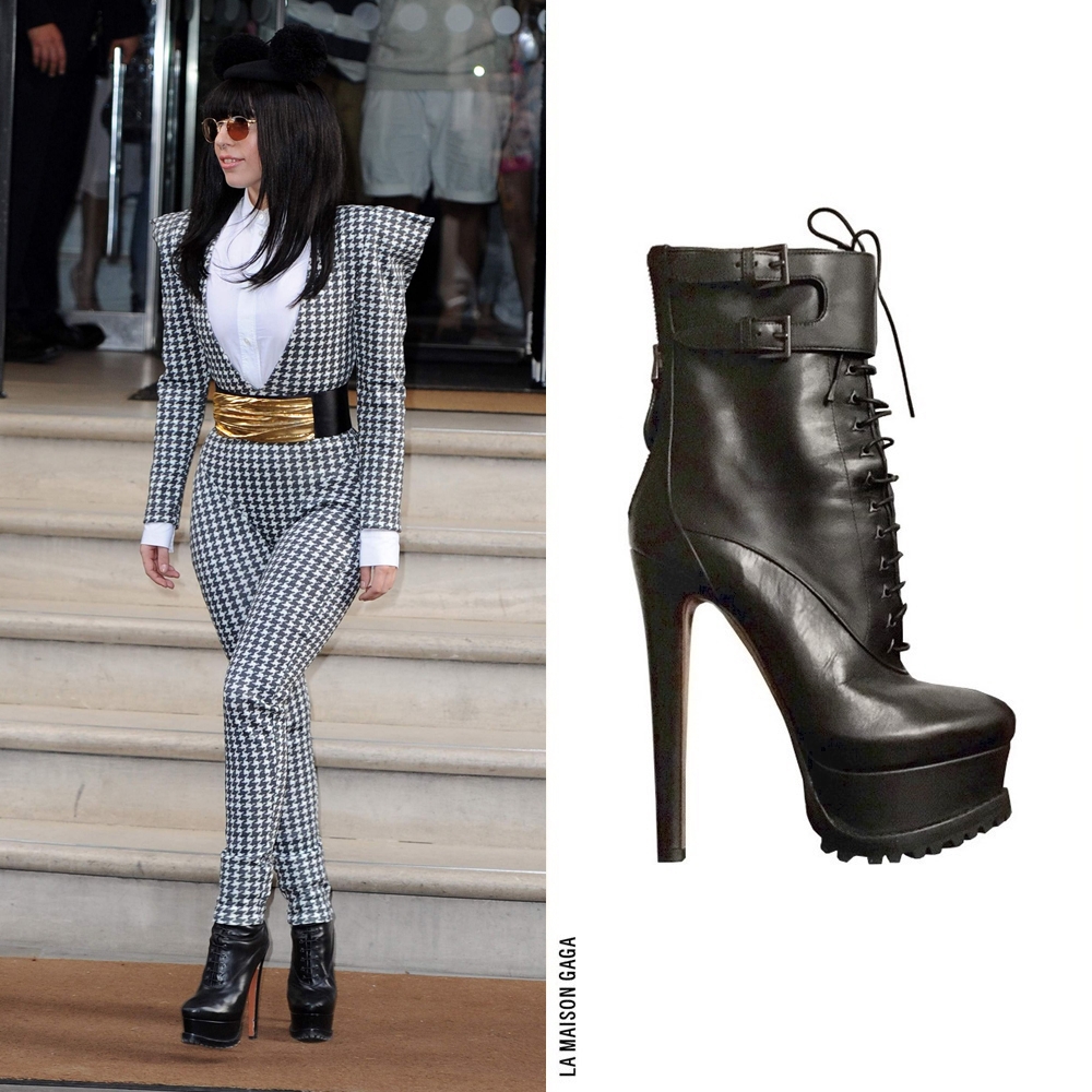 lamaisongaga_'s tweet photo. Back in Time: Gaga was seen in London rocking a custom @Im_ManishArora x @RubenGalarreta houndstooth jumpsuit, #PiersAtkinson felt pom-pom beret, @Balmain F/W13 plaque belt and #AzzedineAlaia F/W12 boots!
More: https://t.co/5DxC3BPWfF https://t.co/Gxyl4MmLvZ