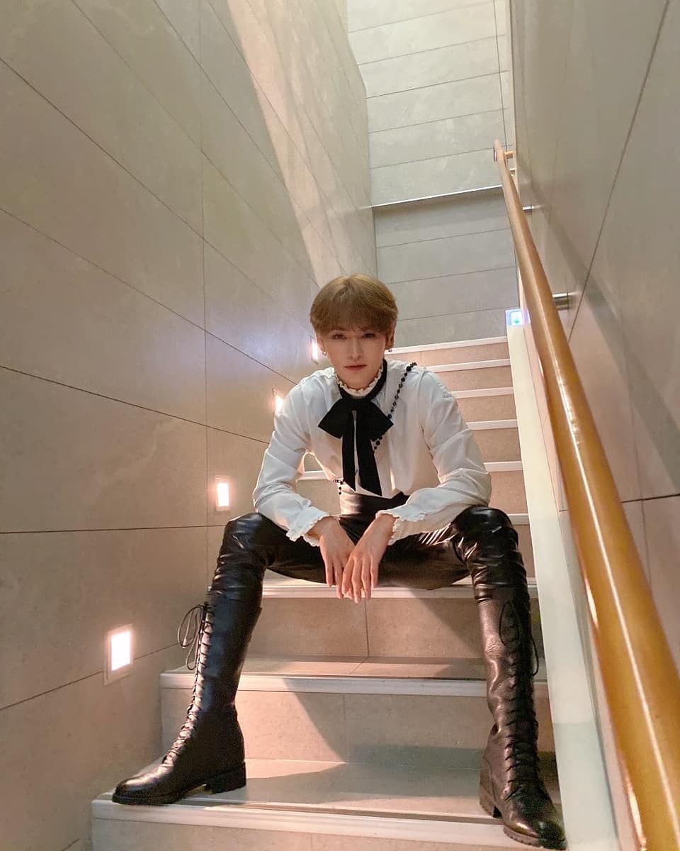 minhokgdr's tweet photo. m-mommy?! https://t.co/VtsEpcN2i2