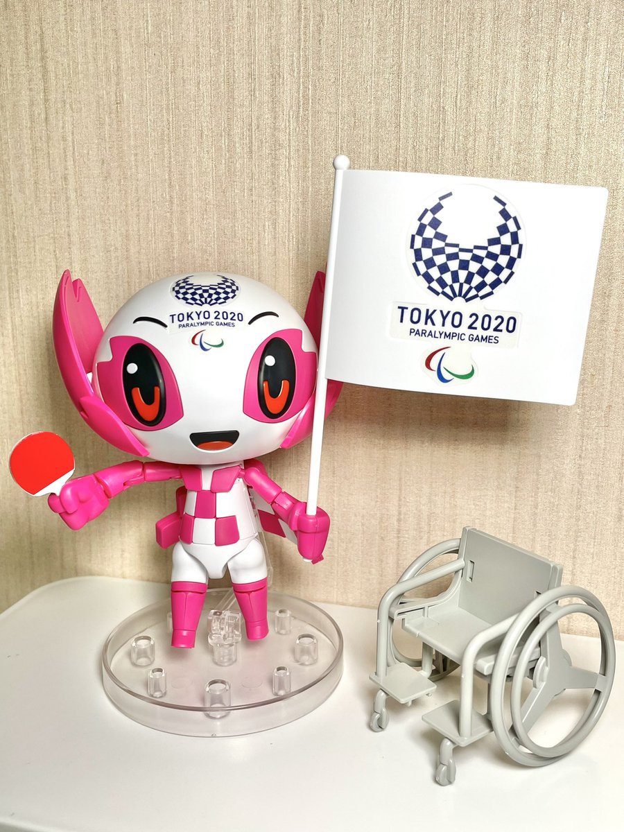 joystick_car's tweet photo. 完成しましたー！🏓
キャラクターは可動式で 立ちポーズも車椅子も選べ わりと自由なアクションが取れます。頭が大きくバランスは取りづらいかも🤥
そもそも購入目的が車椅子模型パーツが欲しかっただけという😅笑
コレクション増えました♿️✨

#車椅子 #プラモデル
#パラリンピック   #ソメイティ https://t.co/jjzQmtGB18