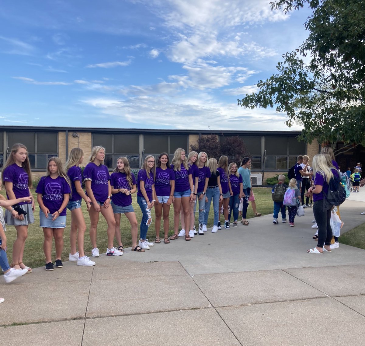 StantonVolleyb1's tweet photo. It’s game day! First matches of the 2021 season await us in Clarinda this evening! Could not be prouder of these wonderful young ladies! #WeOverMe https://t.co/vjjoB9LukG