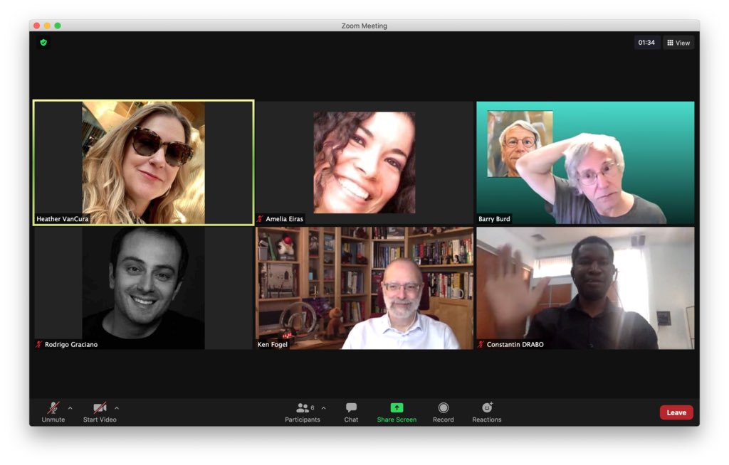ameliaeiras's tweet image. Happening now @jcp_org 💙#JavaInEducation discussion with 💪🏼🥋 #ossDOERS @heathervc @PandaConstantin @allmycode @omniprof @rodrigograciano! @java
#MovedByJava 💙
