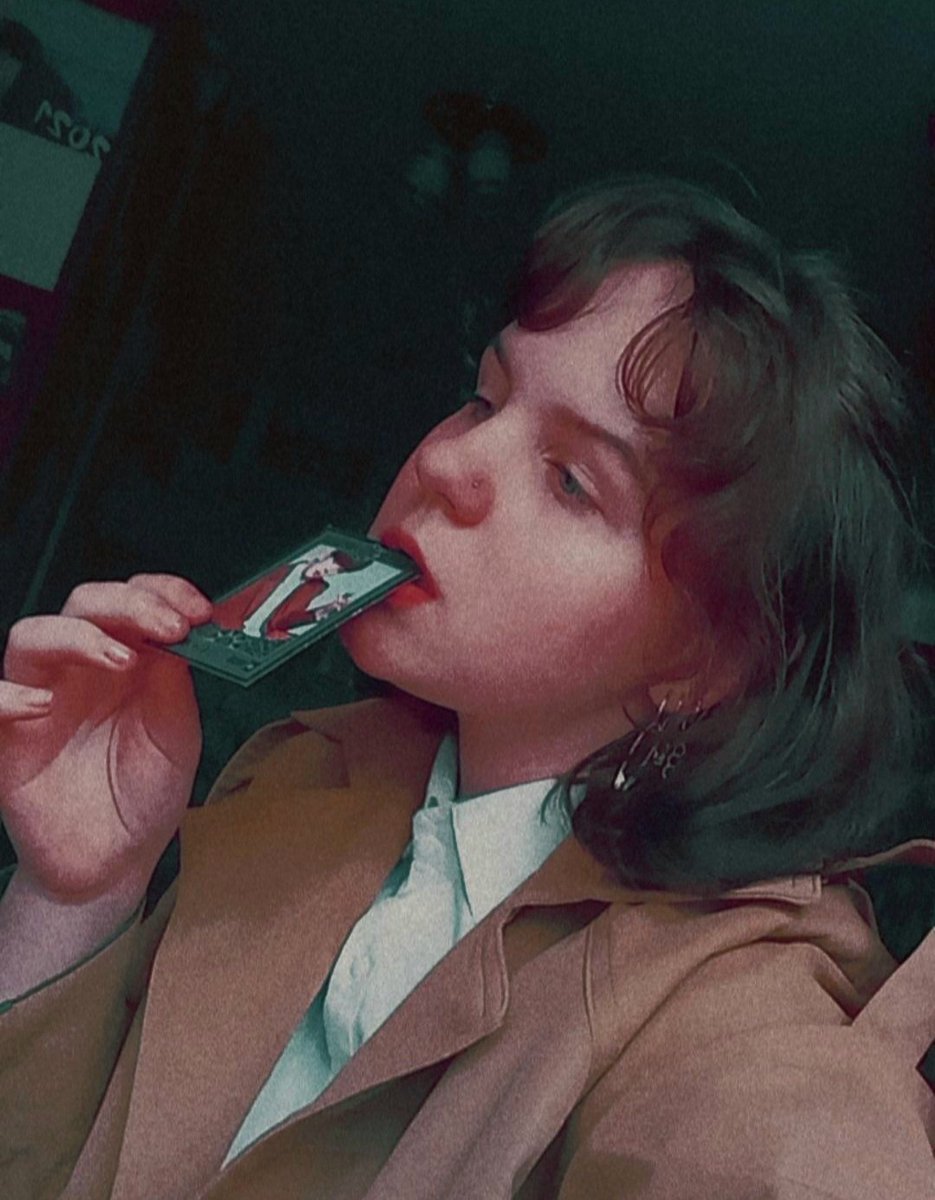 HotYunho's tweet photo. Юнхо, прости, у меня не было больше чёрных карт
💫Вот, мне нравится 💫
#stayselcaday #StrayKids #StrayKidsComeback #Thunderous #STSD #Hyunjin @Stray_Kids https://t.co/PswDfT9CRI