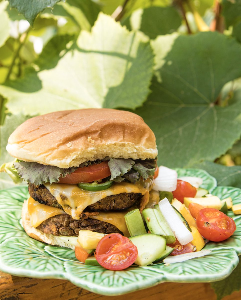 NoBull Burger tweet media
