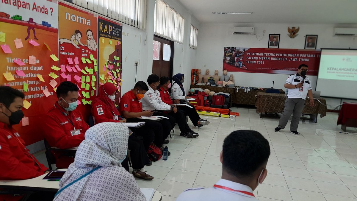 PMI Jawa Timur tweet media