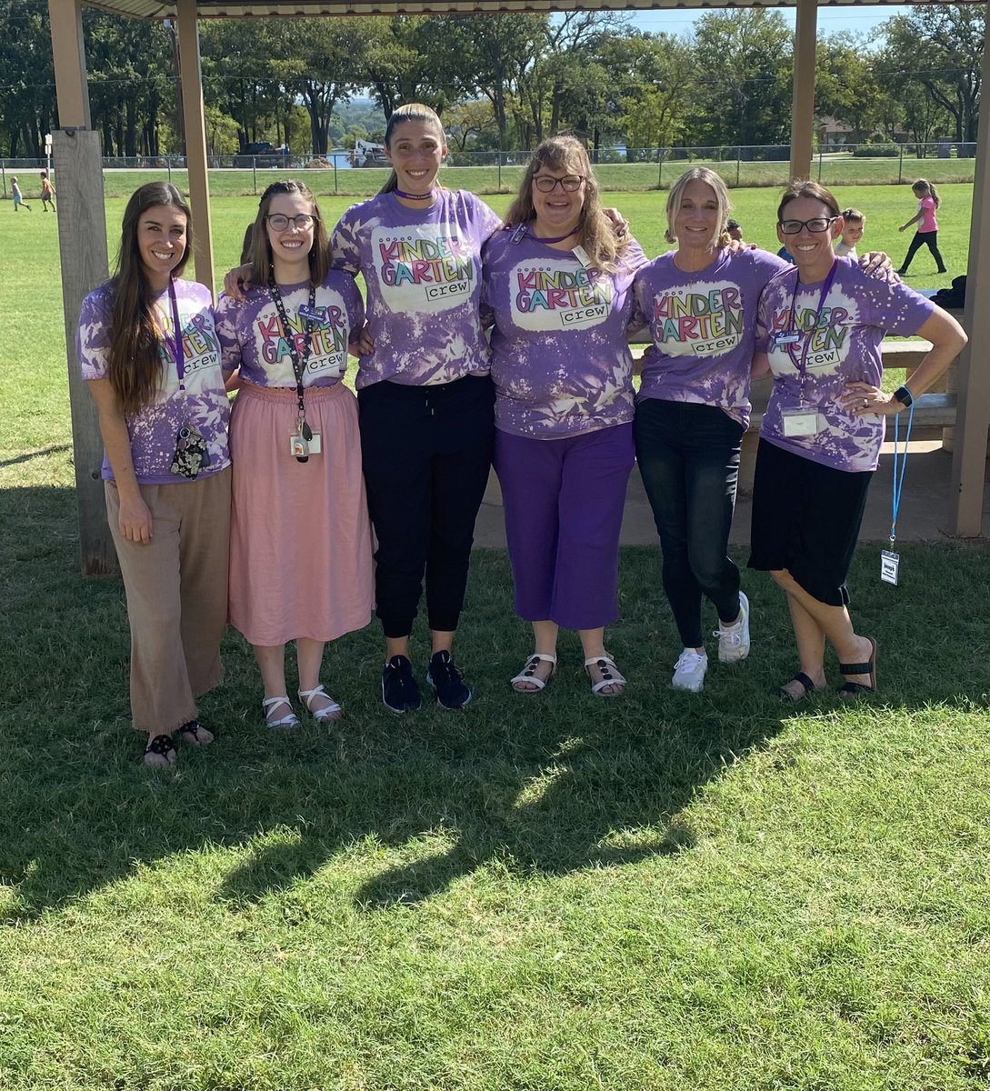 Kindergarten 2021-2022…and a new one rejoining us in 2 weeks! 💜💛 #refusetolose #headinthegame @mambrinosteam @granburyisd