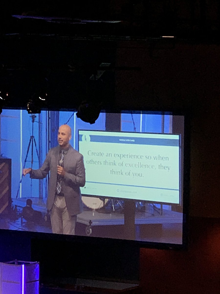 Jammers347's tweet image. Speaking truths and shedding tears. Feeling inspired and motivated for the upcoming school year!  @casas_jimmy  #reframeyourmindset #culturized #readyfortheyear