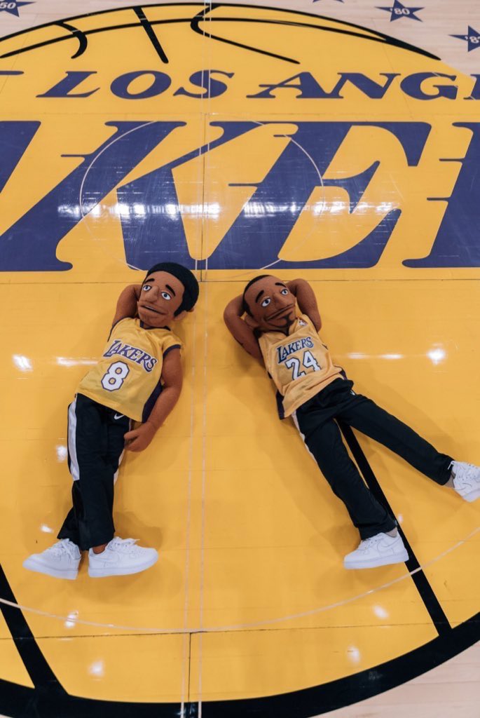 Happy #MambaDay #LakeShow 💜💛