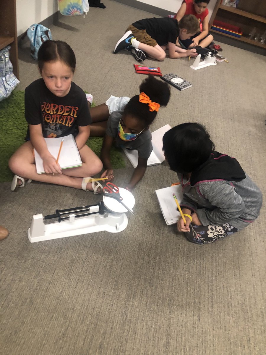gonzalestweets's tweet photo. Using our triple beam balance scales. “This is fun!” Said Ss. 😍🙌🏻 I was very impressed at their math skills when measuring! #4thgradescience #sciencetools #recordingdata @PISDBryantElem @ProsperISD https://t.co/WaQZShsocf