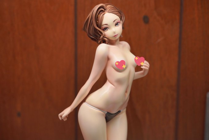 ほとんど変わってないじゃんと思うかもしれないがお顔完成ッとする。 