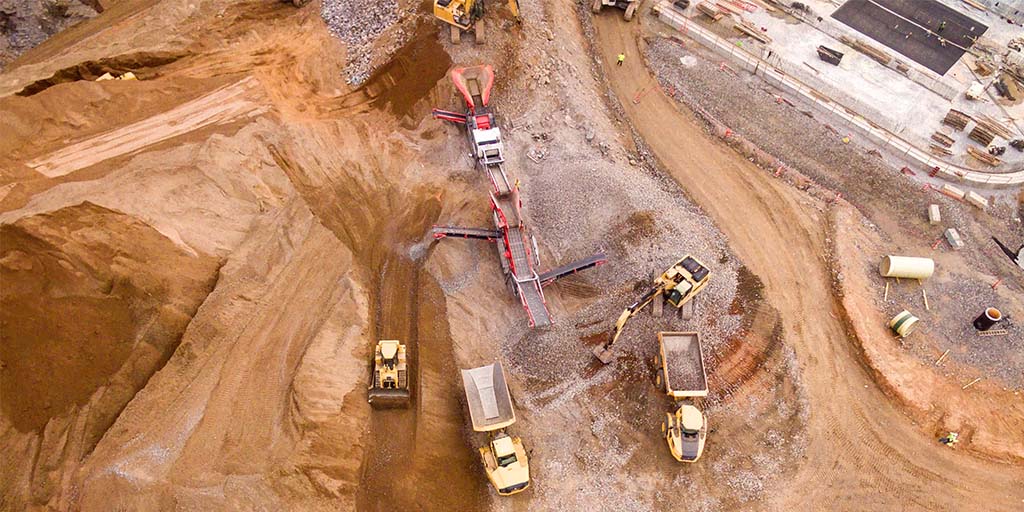 ibigroup's tweet photo. Our Gandhamardan Iron Ore Mines Integrated Traffic Management System recently won the ITMS Project of the Year Award at the International ICT Summit and Awards in #India. The system was designed with mine safety and efficiency of operations in mind. #IBIExcellence #ICT4SD #KCC https://t.co/rm1mTmpn3j
