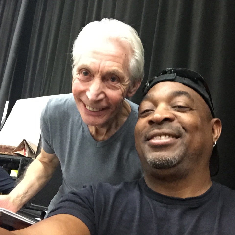 #RestInBeats #CharlieWatts -session invited by the great ⁦@bernardfowler⁩ ⁦@RollingStones⁩ rehearsing 3 hrs of #StickyFingers for concerts.Mick pulled out the the salt & started his dance even. Mr CW finished a roll & pointed his sticks at me!?-I was like Who me?Wtf!