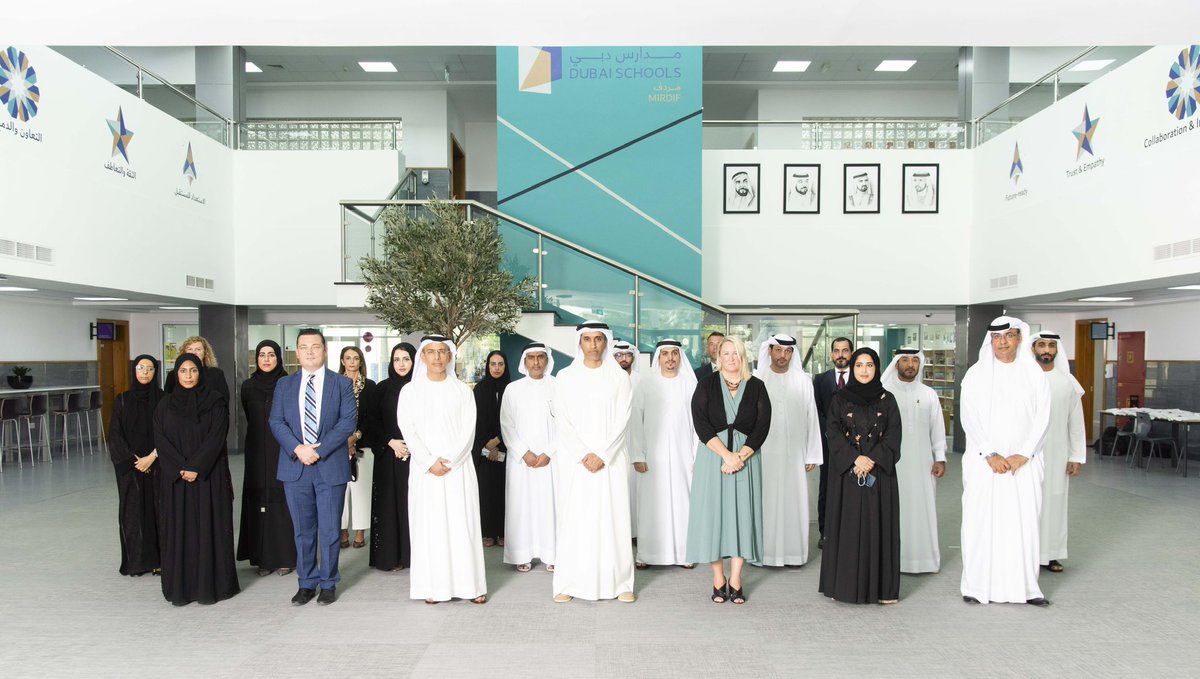 TECofDubai's tweet photo. وجّه سمو الشيخ #حمدان_بن_محمد بزيادة نسبة الطلبة المنتسبين لمدارس #دبي في عامها الدراسي الأول إلى 50٪ نظراً للإقبال الكبير خلال فترة التسجيل، واللجنة التوجيهية تزور فرعي مردف والبرشاء تمهيداً لاستقبال الطلبة الأسبوع القادم https://t.co/2DJ8Y9eq8t