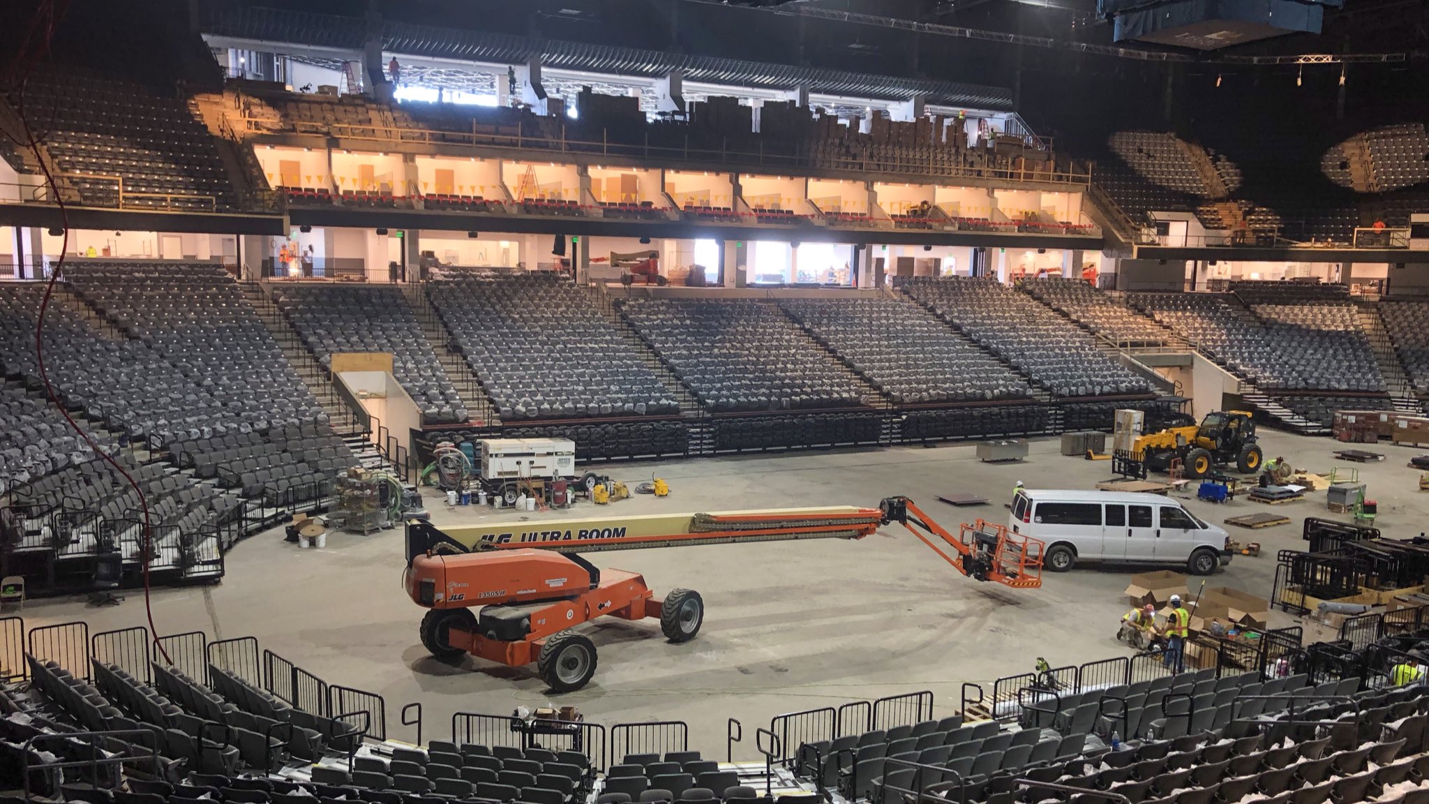 Birmingham Squadron on X: CONSTRUCTION UPDATE 🚨 Legacy Arena is looking  good! Retweet if you're excited about the #Squadron Inaugural Season! 🎟  Info:   / X