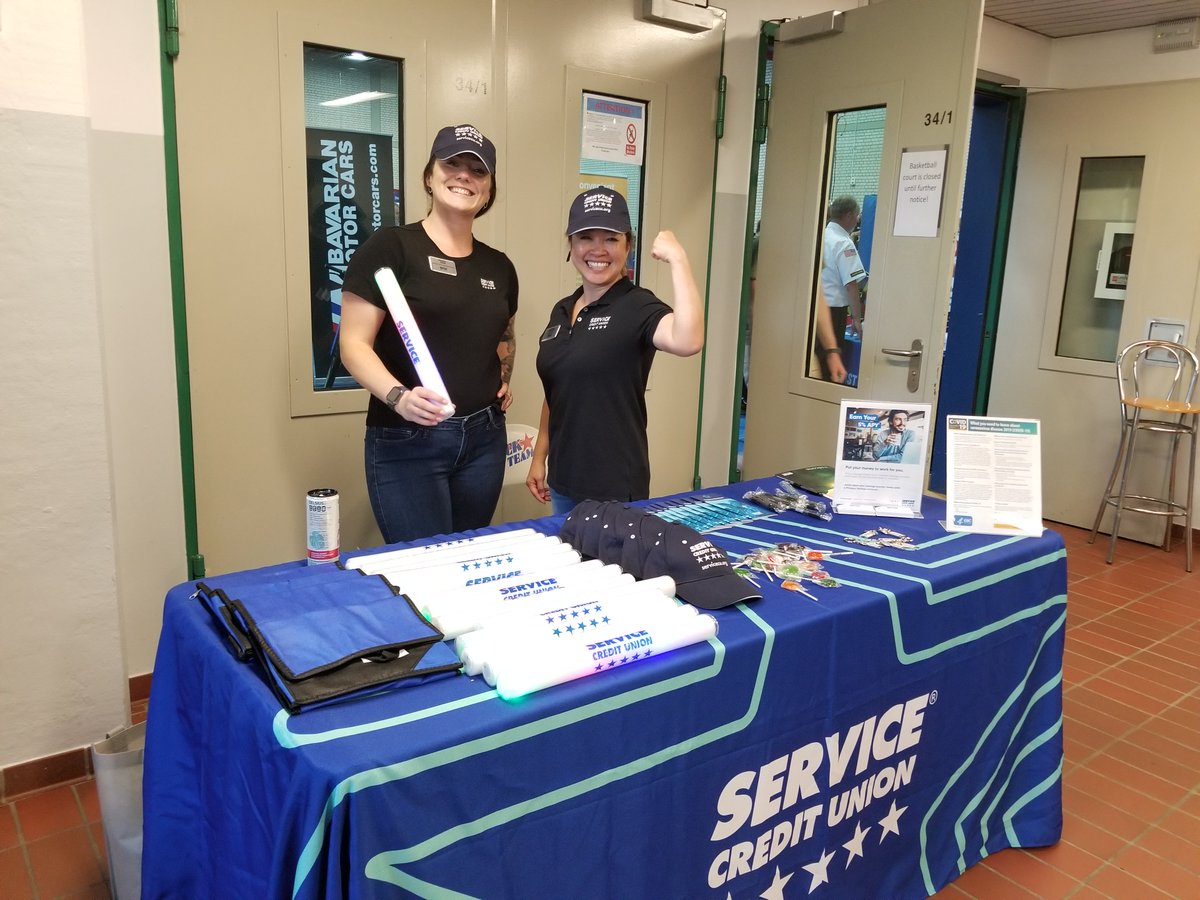 Servicecu's tweet photo. Congrats to SSG Khashaad Johnson, winner of our raffle for a VIP Table at the @USAGBavaria Boxing Invitational Championship held earlier this month. SSG Johnson enjoyed the event with his wife and two children. #DefenseCU #KnowYourMil #CUDifference #ServiceCU https://t.co/0wlg4jaRIh