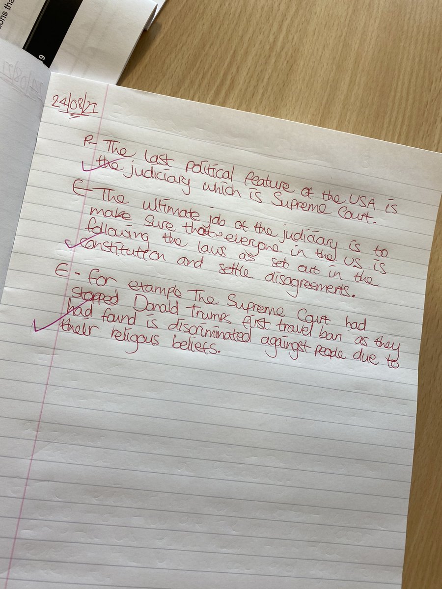 Well done to our National Mods classes who have hit the ground running with our USA topic and answering questions using the P-E-E structure! 🇺🇸 📝 great to do a bit of team teaching with <a href="/xMissMillar/">MissMillar</a> as well!