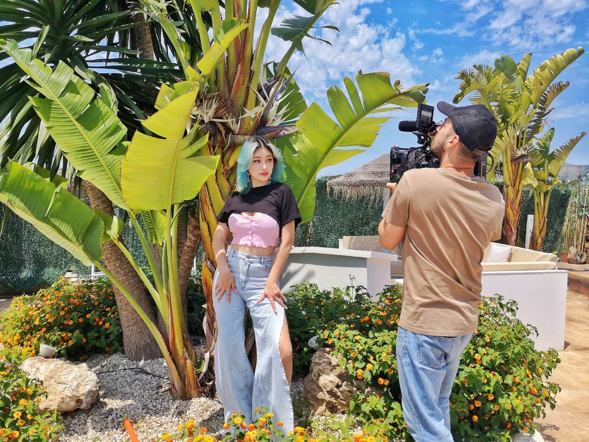 ÁMAME bts photo
youtube.com/watch?v=XOrNMg…

#kpop #hyemin #amame #KpopNews
