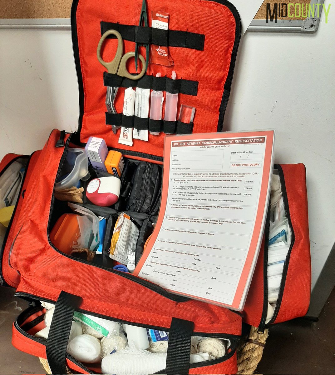 We delivered a Paediatric First Aid course today. There has been a couple of recent changes made to Paediatric First Aid, which we will be covering in an upcoming blog.

#paediatricfirstaid #paediatrics #firstaid
midcountysafety.co.uk