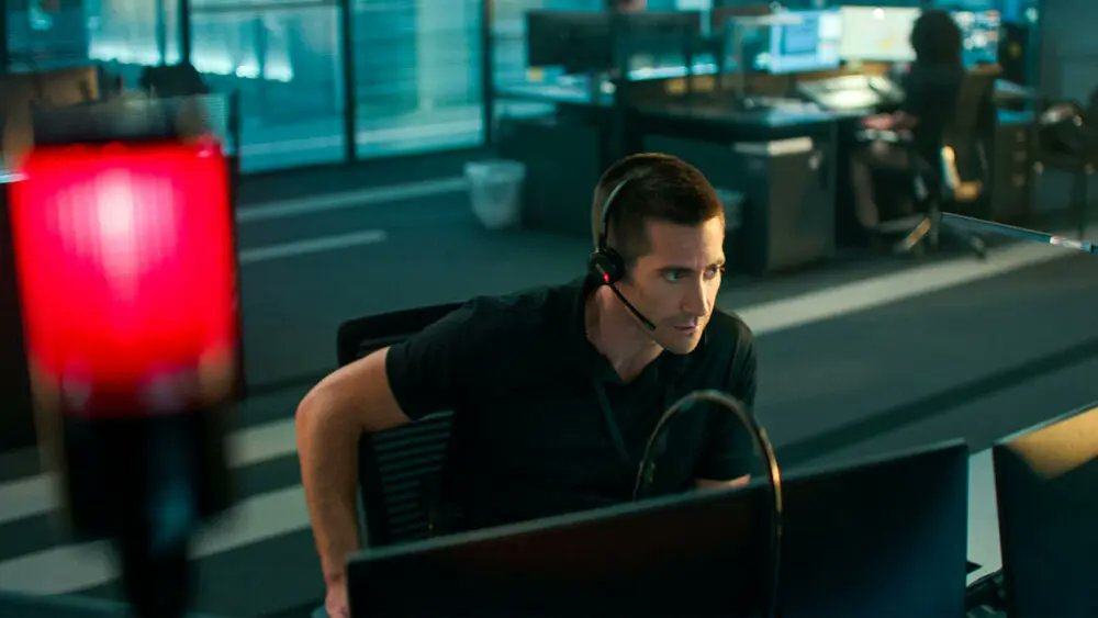 levmauc's tweet image. Netflix estrena el 1 de Octubre THE GUILTY, el thriller sobre una llamada de emergencia de vida o muerte donde nada es lo que parece protagonizado por Jake Gyllenhaal, Paul Dano, Ethan Hawke y Peter Sarsgaard. Dirige Antoine Fuqua con guion de Nic Pizzolatto (True Detective).