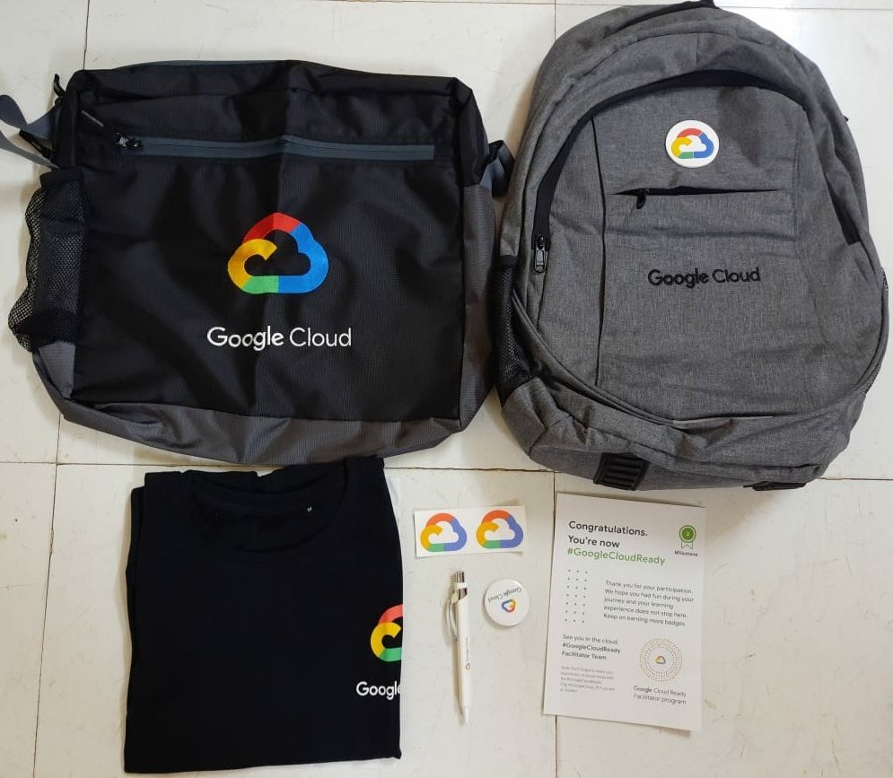 AtulyaSingh3's tweet image. Received my swags from Google Cloud Facilitator Program. Thank you so much @GoogleCloud_IN They are amazing🤩🥳 #GoogleCloudReady