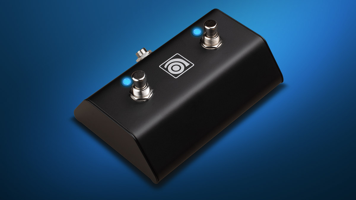 Ampeg's tweet photo. The new #Ampeg #AFS2 Footswitch is a road-worthy 2-button metal latching footswitch for use with any #SVT head or Rocket #Bass/BA combo featuring switchable functions, such as Mute, EQ, and SGT on/off—allowing you to control any two. 10' TRS cable included
https://t.co/pDQ4lnkFLP https://t.co/l7XuXPwUYM