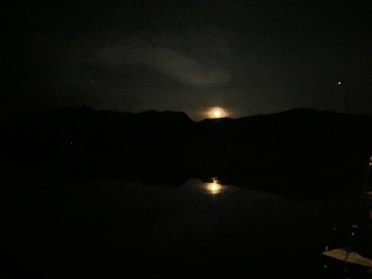 gaillappin's tweet photo. Moon rising over Plockton @BBCScotlandNews @HeraldPictures https://t.co/IrMR29VZGc