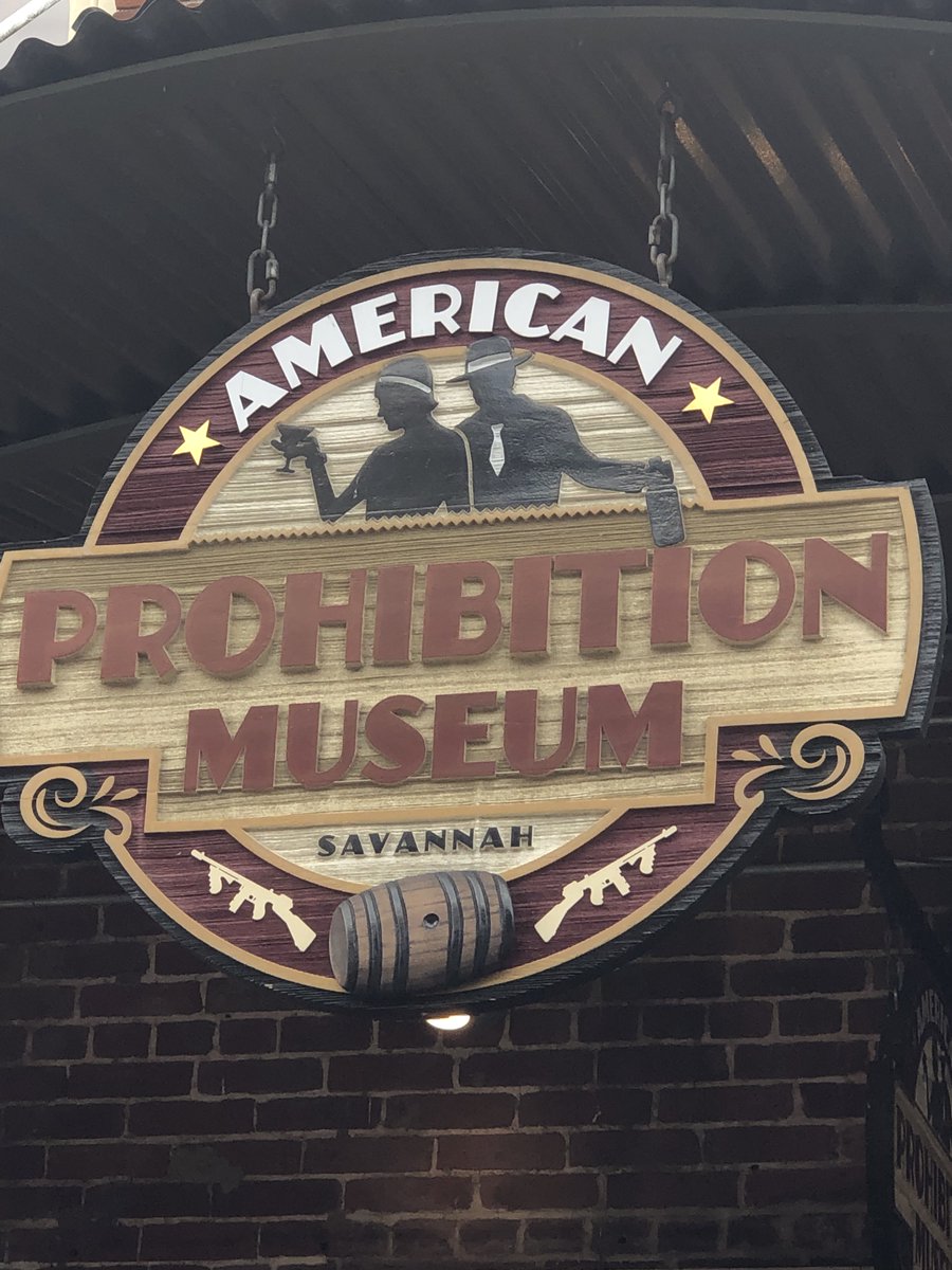 YourChron's tweet photo. Join Scott Pitney as he tours Savannah, Georgia, interviewing local artisans, taking a ghost tour at Moon River Brewing Co &amp; fun at a lighthouse and the Prohibition Museum. https://t.co/JQkX37yrD5 #savannahgeorgia #wireartist #prohibitionmuseum #riverstreetsavannah #moonriverbrew https://t.co/1pQJLSPeGl