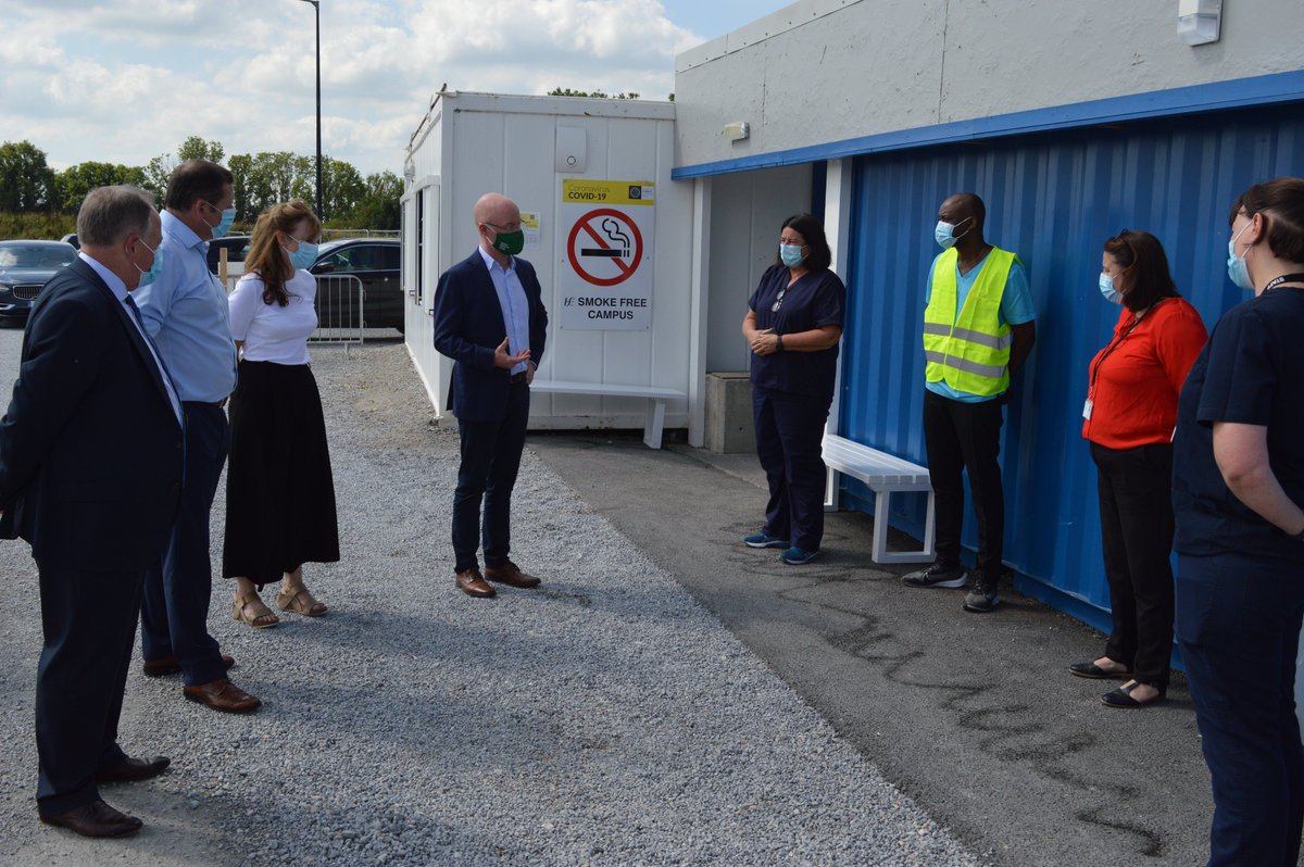 MLMCommHealth's tweet image. The Tullamore Testing Centre at Clonminch also received a visit from Minister for Health @DonnellyStephen today. He met with staff and thanked them for the vital work they are doing on the frontline in the fight against the virus