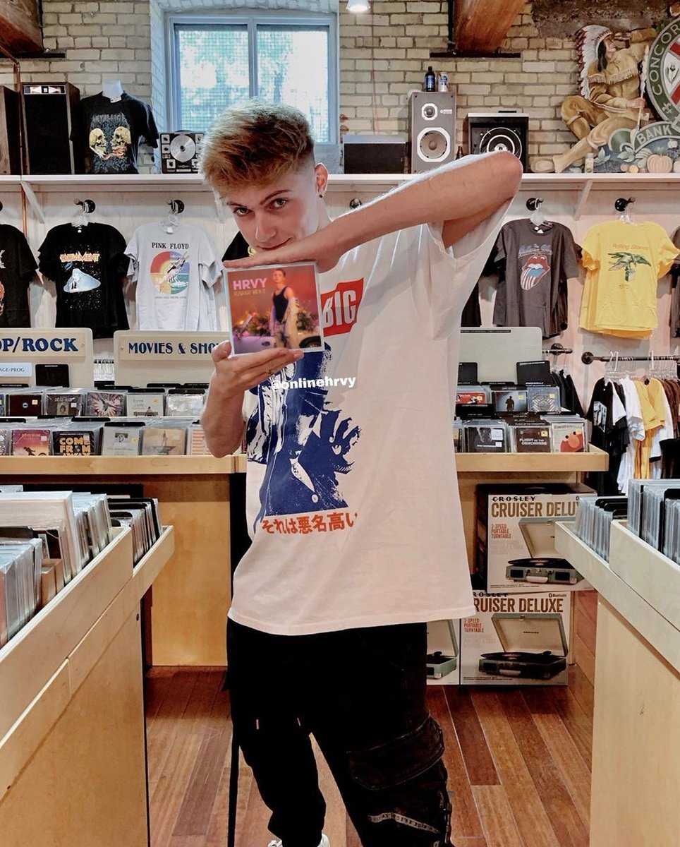 onlinehrvy's tweet photo. Can't wait for this to happen 😩😍 @hrvy #hrvy #runawaywithit https://t.co/JxMYQPjCvo