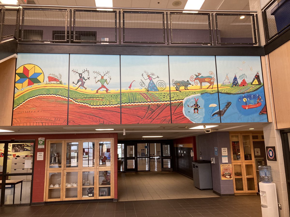 First tweet under our new name!!  Late Registration happens Wednesday, Aug 25th from 9-3.

Looking forward to seeing all our Bay Viewers in a couple weeks! (New name and gorgeous lobby mural by <a href="/AlanSyliboy/">Alan Syliboy</a>)