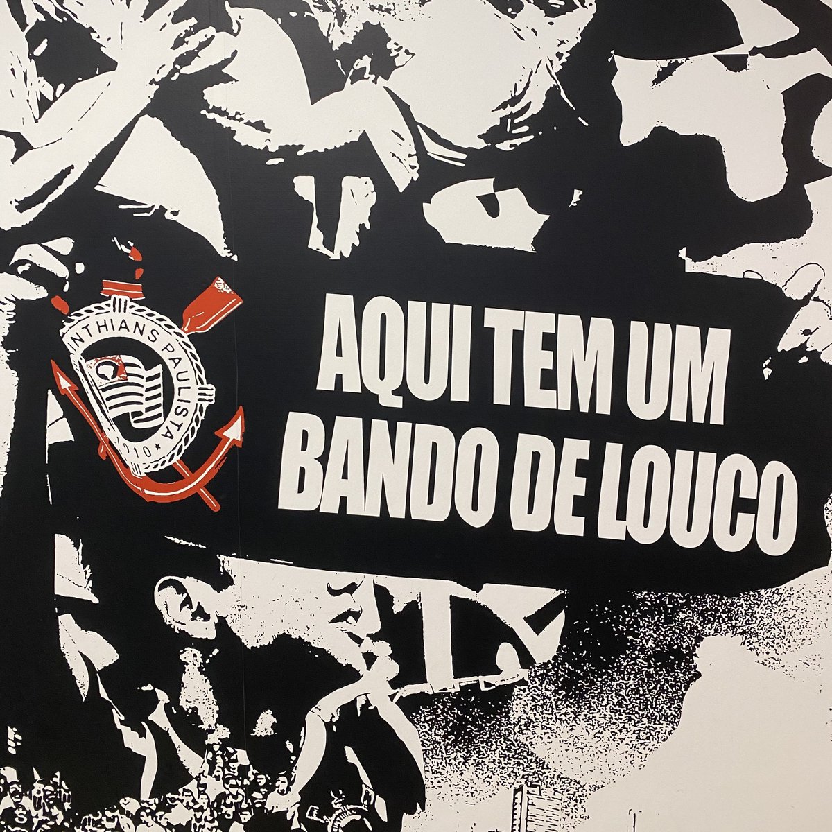 Corinthians's tweet photo. 🎶 Louco por ti, Corinthians! 🎶

#NeoQuimicaArena
#VaiCorinthians https://t.co/hkOLfadaKt