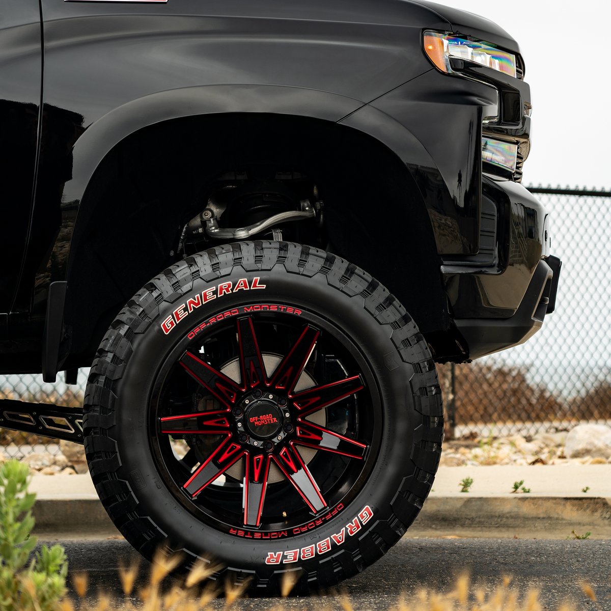 LFTDXLVLD tweet media