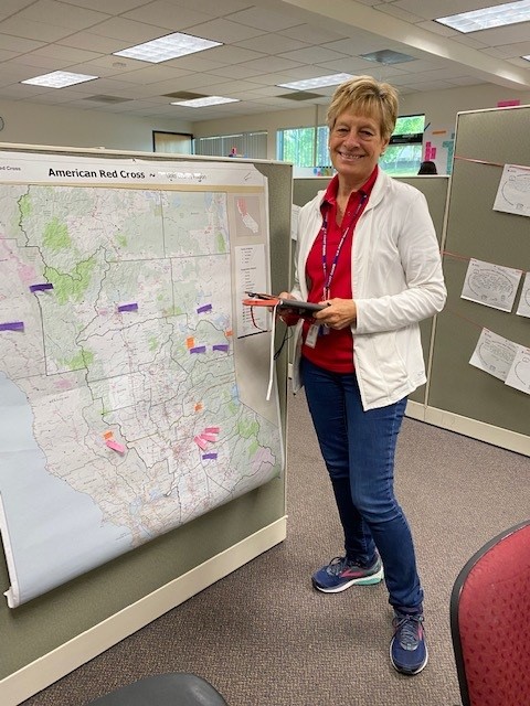 RotaryTOaks's tweet photo. Our very own, Sue Engler, organizing all the Red Cross Volunteers that are helping the fire victims in Gold Country. Sending our thoughts and prayers for the displaced families.
#rotariansinaction #poweredbyrotary https://t.co/xQrht9wCRm