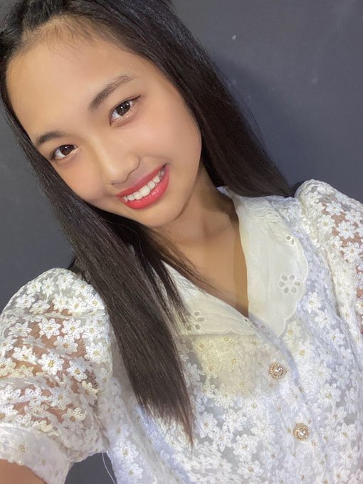 Twitterのコスプレ画像3