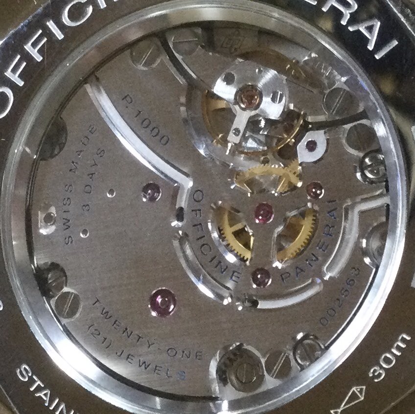 1875Gasaraki's tweet photo. #transparentback
変なところで注目されてるpanerai、海をイメージさせる
メーカーなのだから防水に力を入れて欲しい😔
SSは、全て100m防水にするとか・・・ https://t.co/yFYKt2csRJ