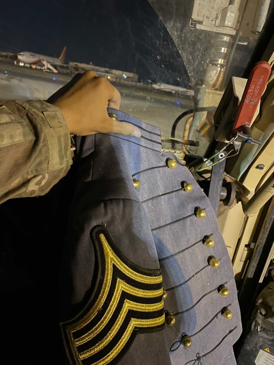 DrunkOldGrad's tweet image. Naqib Mirzada (Class of 2017 West Point graduate) dropped all of his military-related items before he reached a Taliban checkpoint in order to avoid any suspicion of being in the military. Days later, a soldier found this... (Thread)