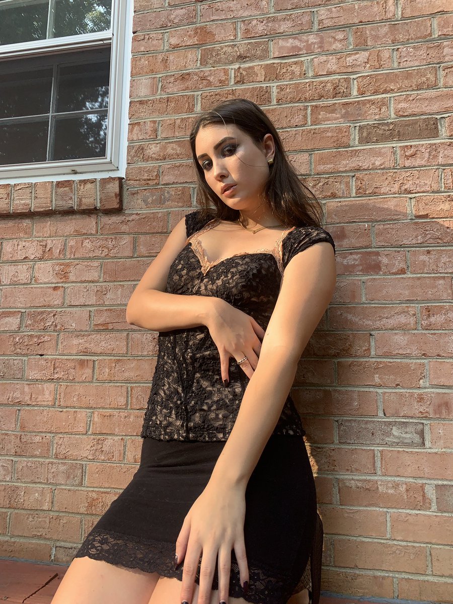 kittenbbb's tweet photo. I went outside 
thank you. https://t.co/iXMGcA63nX